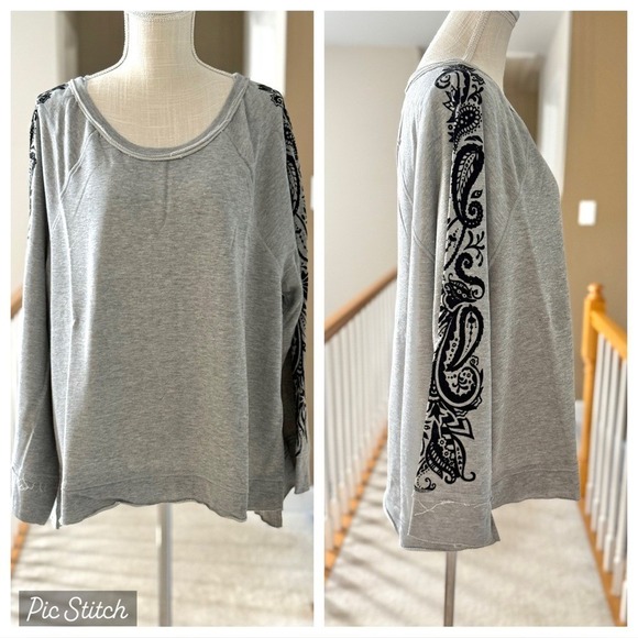Seven7 Tops - Seven7 French Terry Bell Sleeve Sweatshirt Heather Grey‎ Paisley Graphic XL